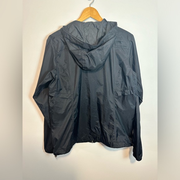 Lightweight Black Eddie Bauer Windbreaker - Picture 2 of 8